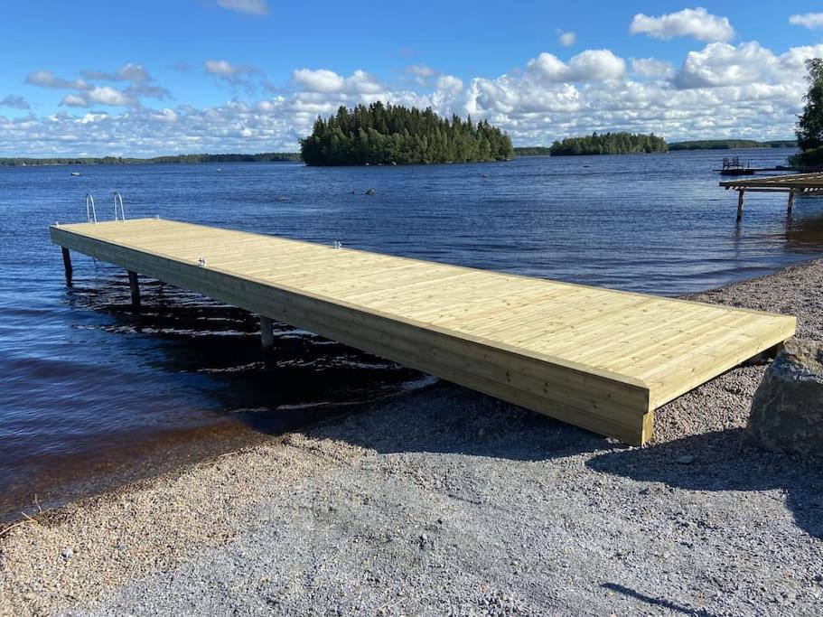 Strandro - Moekki Jaerven Rannalla Larsmo Exteriér fotografie